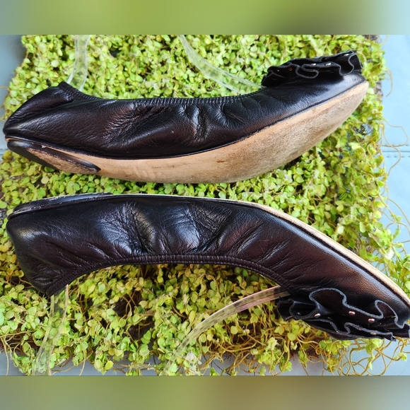 VALENTINO Black Luxe Leather Ornate Silver Studs Rosette Toes Ballet Flats Shoes - Picture 5 of 15